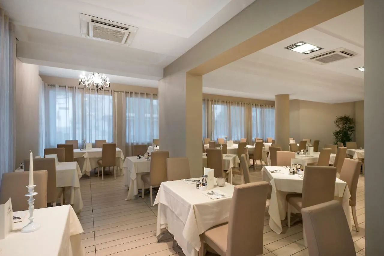 Hotel Fiamma & Spa Cesenatico