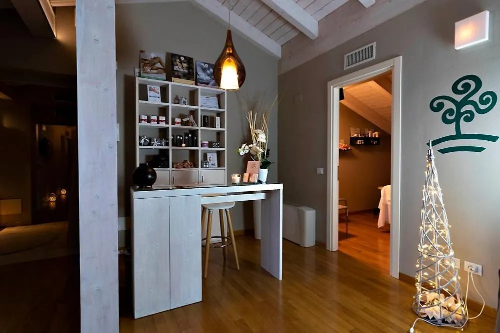 Hotel Fiamma & Spa Cesenatico 4*,