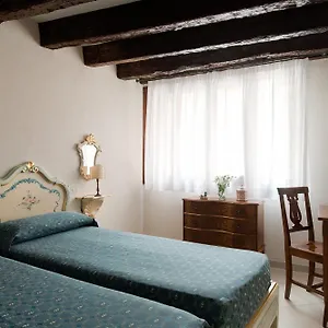 san-giacomo-venice-30135.hotelinveneto.com/